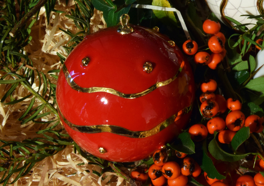 Image 25 Novembre - DES BOULES DE NOEL POUR LES ENFANTS MALADES ET VICTIMES DE GUERRE