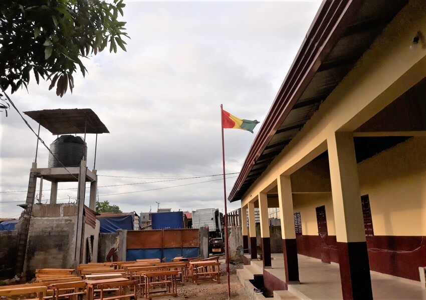 Image UN CHÂTEAU D’EAU POUR UNE ÉCOLE DE GUINÉE