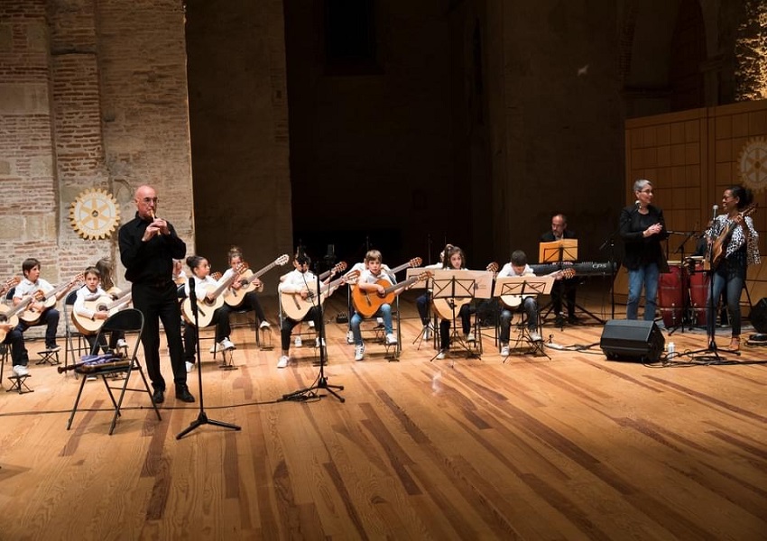 Image Une Guitare pour Grandir