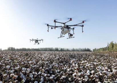 Image ROBOTS, INTELLIGENCE ARTIFICIELLE ET SATELLITES AU SERVICE D’UNE 3E RÉVOLUTION AGRICOLE