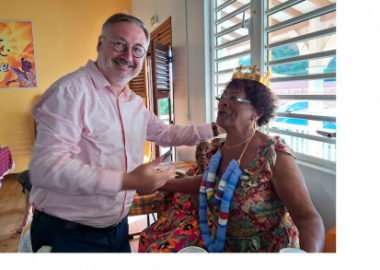 Biguine et thés du pays avec des aînés de Guadeloupe