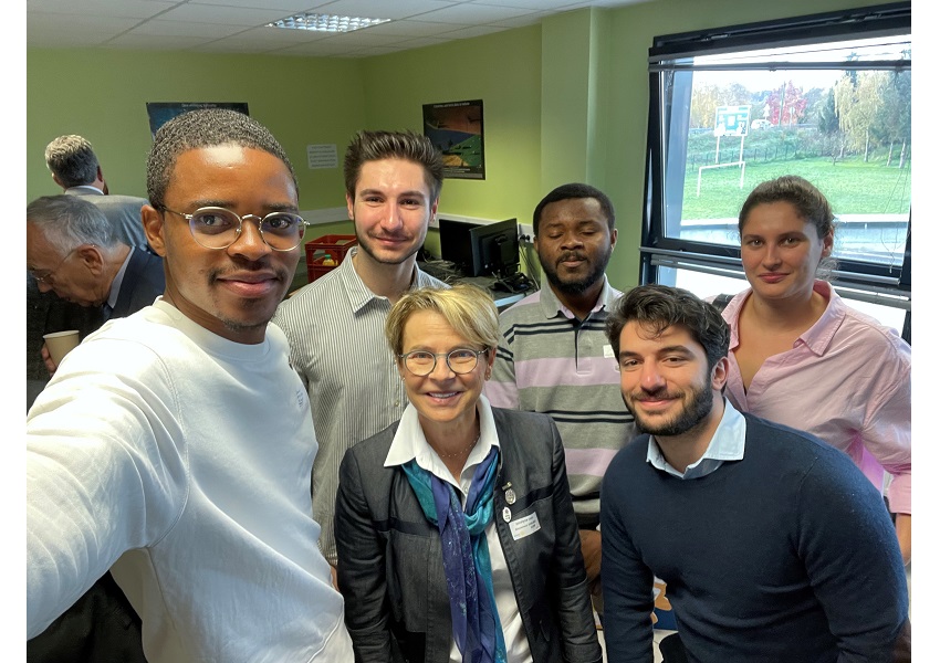 Image LE DÉVELOPPEMENT DU ROTARY S’APPUIE SUR CELUI DU ROTARACT