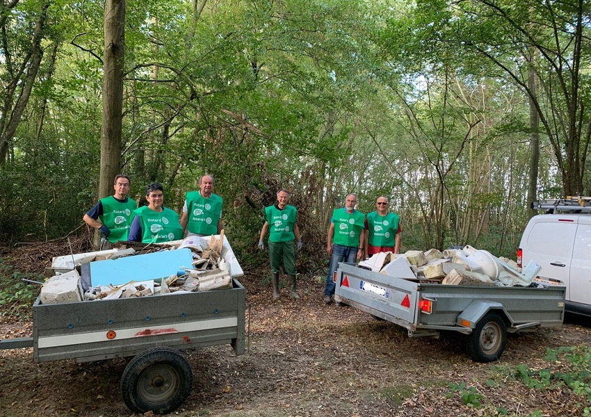 Image MOINS DE DÉCHETS DANS LA NATURE