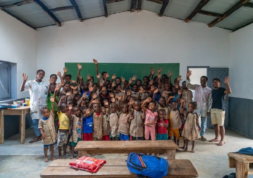 Image UNE ÉCOLE RECONSTRUITE À MADAGASCAR