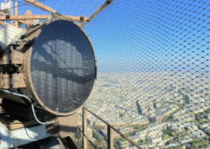 Image Coup de projecteur sur le phare de la Tour Eiffel