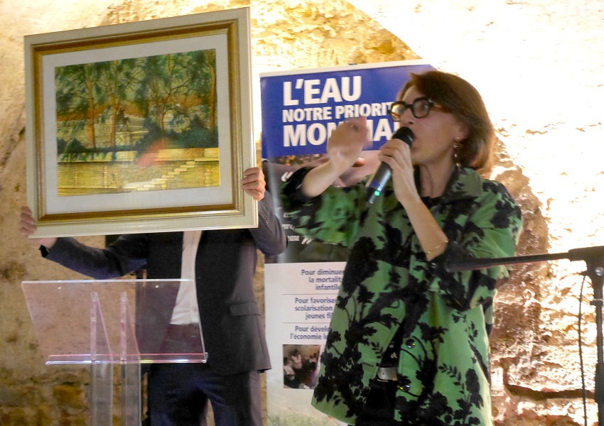 Image UN BUS DENTAIRE POUR L’ARMÉNIE