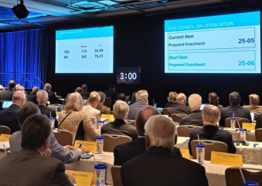 LE CONSEIL DE LÉGISLATION MODIFIE LES RÈGLES DU ROTARY INTERNATIONAL
