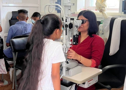 Image AMÉLIORER LA VUE DE JEUNES MAURICIENS