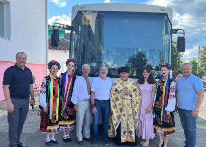 Image UN CAR POUR UNE ÉCOLE UKRAINIENNE