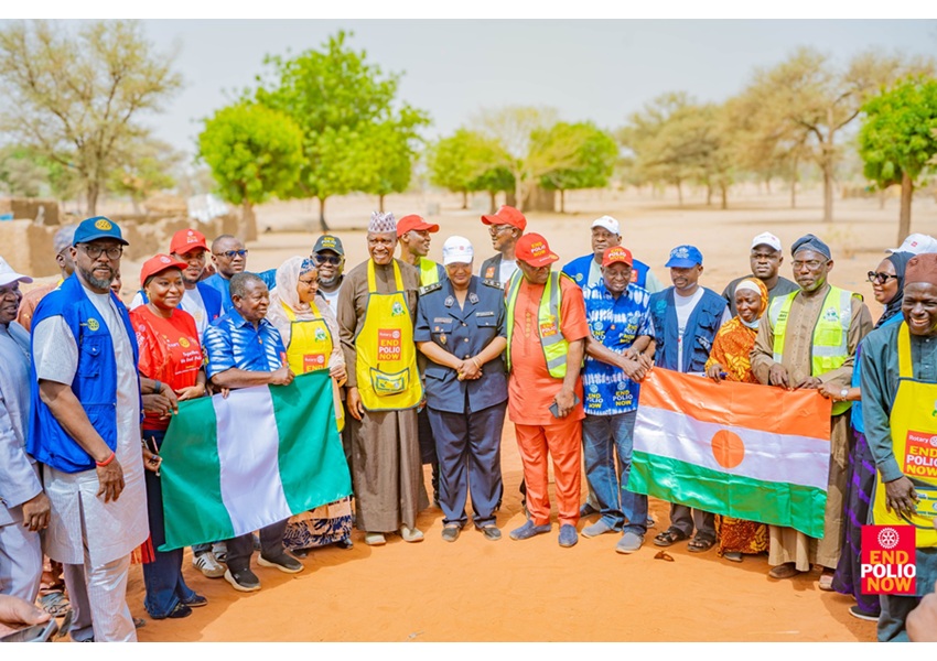 Image AGIR POUR LA SANTÉ, PAR-DELÀ LES FRONTIÈRES