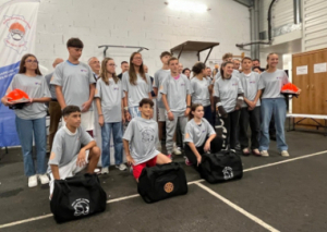 Image DE JEUNES SAPEURS-POMPIERS ENCOURAGÉS