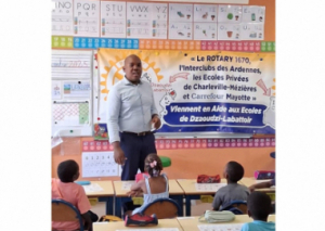 Image DES FOURNITURES SCOLAIRES POUR MAYOTTE