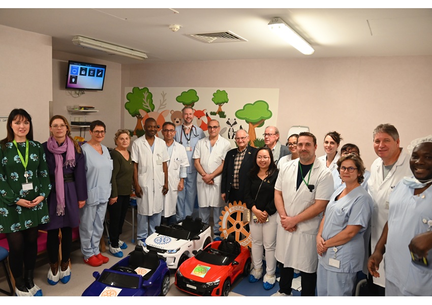 Image REDONNER LE SOURIRE AUX ENFANTS HOSPITALISÉS