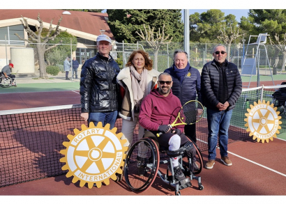 Image POUR QUE TOUS PRATIQUENT LE TENNIS