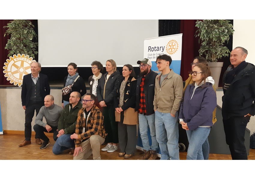 Image COUP DE POUCE POUR DE JEUNES ENTREPRENEURS