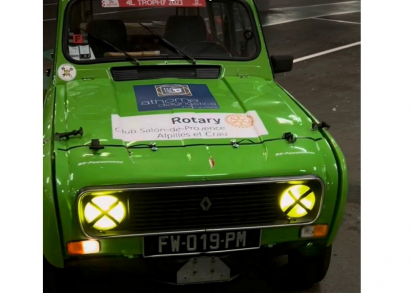 Image DU MATÉRIEL SCOLAIRE POUR DES ENFANTS DU DÉSERT