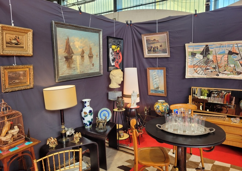 Image UN SALON DES ANTIQUITÉS DÉDIÉ À DES RÊVES D’ENFANTS