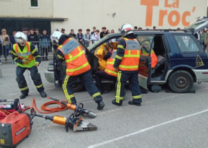 Image SENSIBILISER LES JEUNES AUX DANGERS DE LA ROUTE
