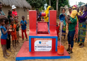 Image DES PUITS TRANSFORMENT LE QUOTIDIEN DE 10 000 MALGACHES