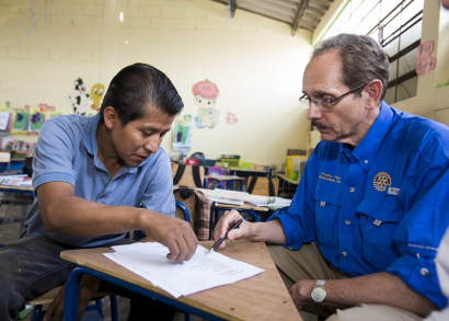 Image FACE À L’ILLETTRISME, LE ROTARY ÉCRIT SA RÉPONSE
