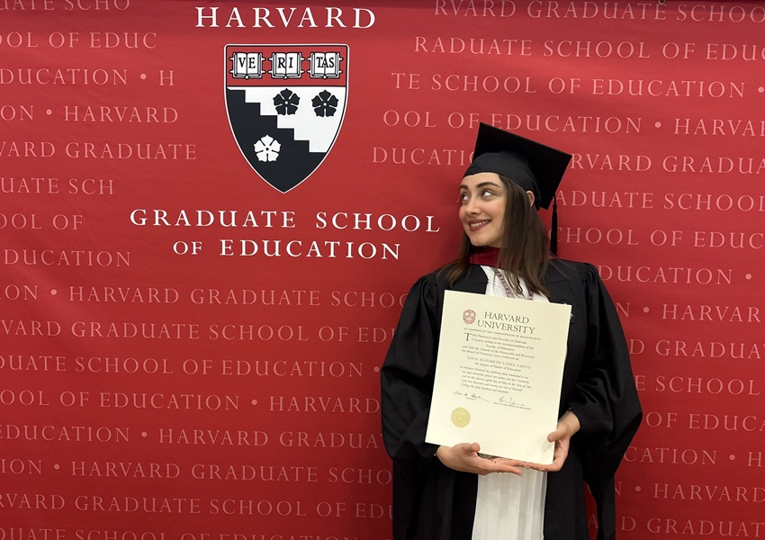 Image SOFIA, ANCIENNE STUDENT DEVENUE BOURSIÈRE À HARVARD