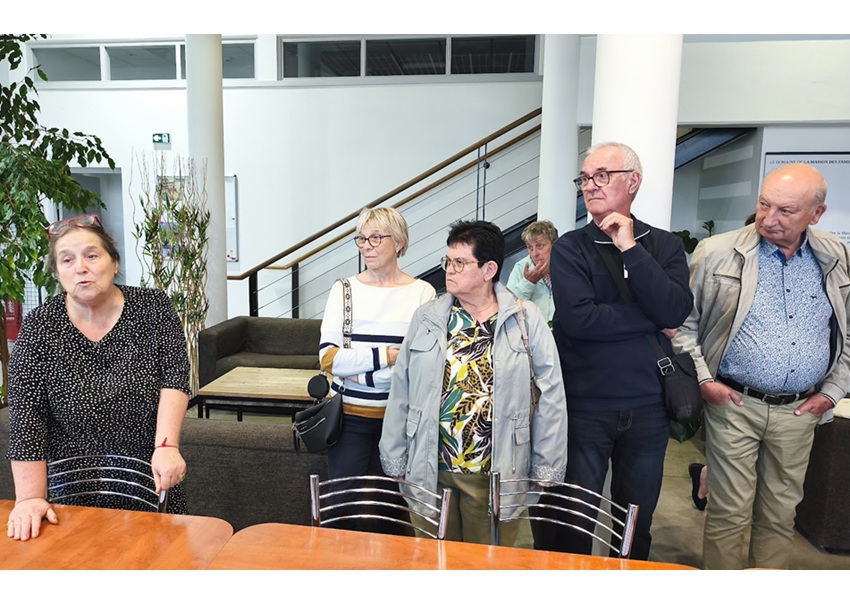 Image UNE AVENTURE DANS UN SITE NATUREL POUR DES PATIENTS