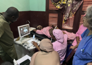 Image UN ÉCHOGRAPHE PORTATIF POUR LA GUINÉE