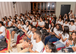 Image DES JEUNES DE L’OCÉAN INDIEN BÉNÉFICIENT DE BOURSES À L’ÉTRANGER