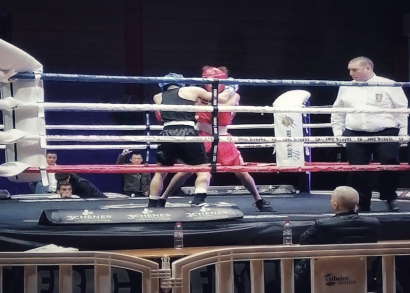 Image LA BOXE PORTE UN COUP AUX VIOLENCES FAITES AUX FEMMES !