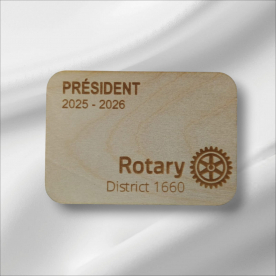 Badge en bois personnalisé & aimanté